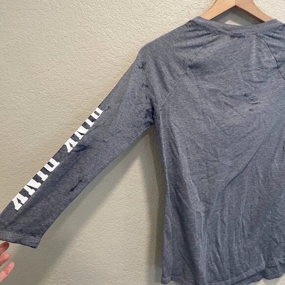 PINK Victoria's Secret Raglan Tee XS - Picture 6 of 6